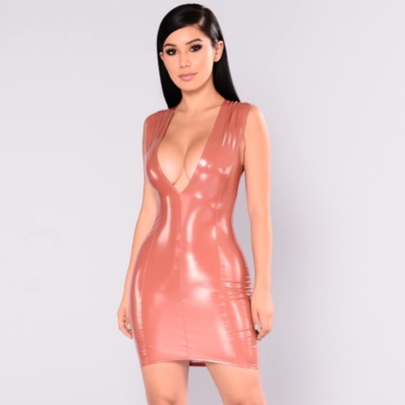 Fashion Nova latex dress - Picture 1 of 5